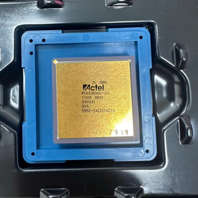 RTAX2000S-1CG1152E Microchip Technology