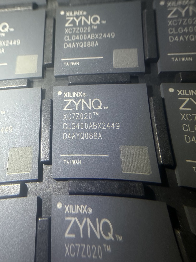 XC7Z020-2CLG400I AMD