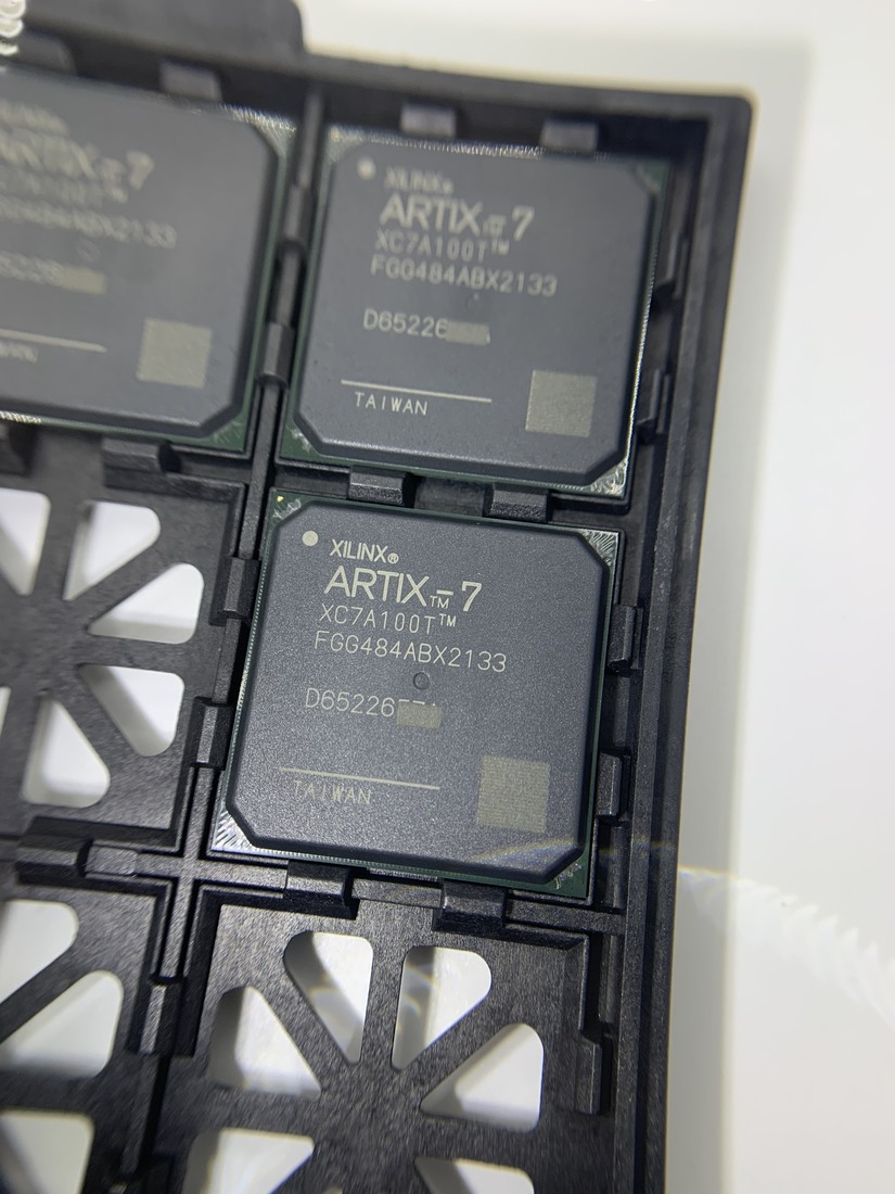 XC7A100T-2FGG484I AMD